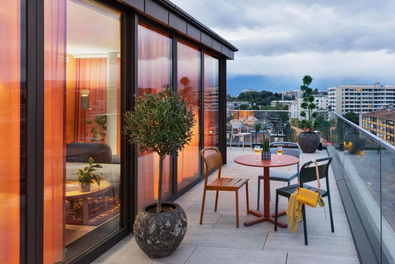 Stay Kooook Geneva City - Online Check In New Opening Exterior foto
